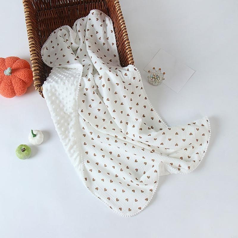 Baby Boy Nursery Quilt - L38E بطانيات الحضانة الناعمة رميات السرير