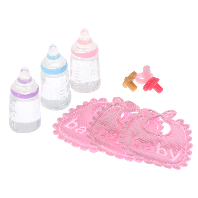 Baby Nursery Sets - مجموعة زجاجات الطفل المصغرة والمريلات ،