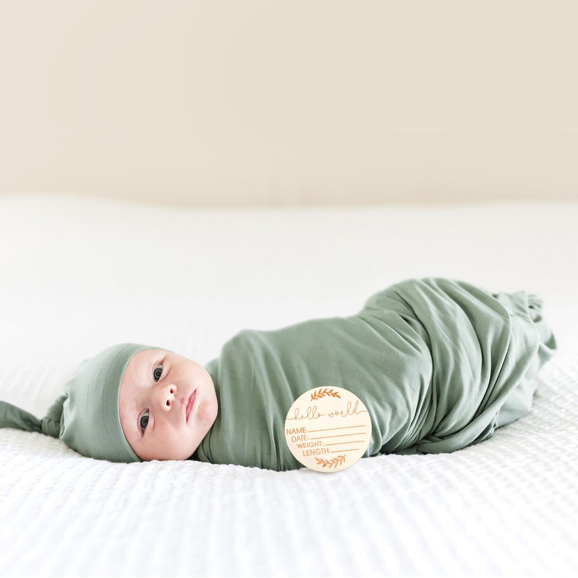 بطانية استقبال للمواليد الجدد  - مراجعة Baby Nursery Sets وسعره